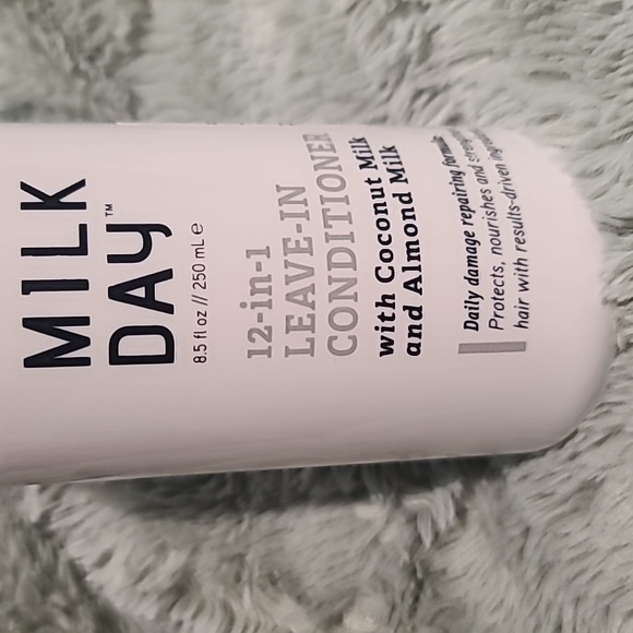 12 in 1 Milk Day Leave in Conditioner - Picture 2 of 4